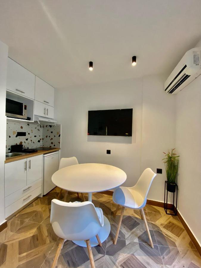 Sunshine Cozy Central Studio Basement Heraklion  Exterior photo